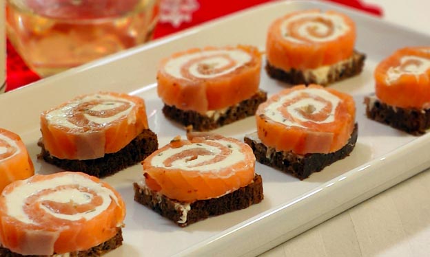 Cold smoked salmon pinwheels on bread